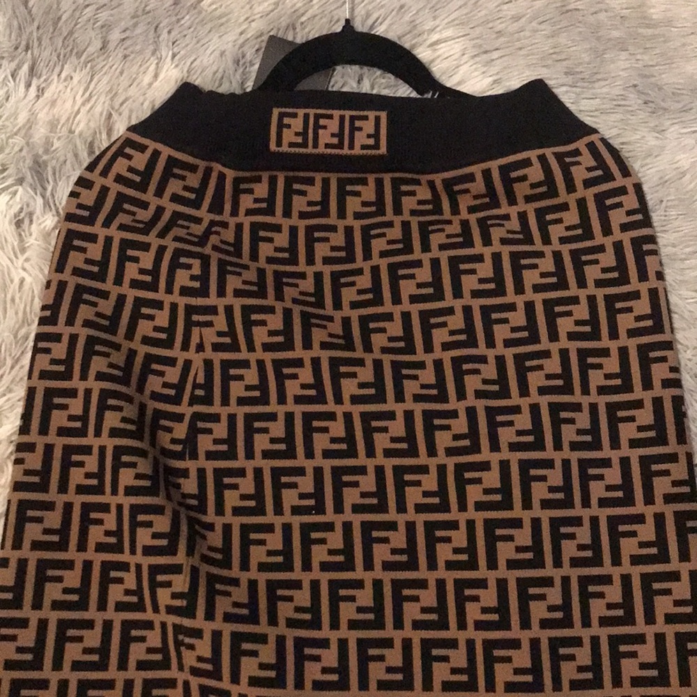✨ Authentic FENDI Brown Zucca Monogram Intarsia Knit Pencil Skirt – Size 46 ✨ - Picture 7 of 11